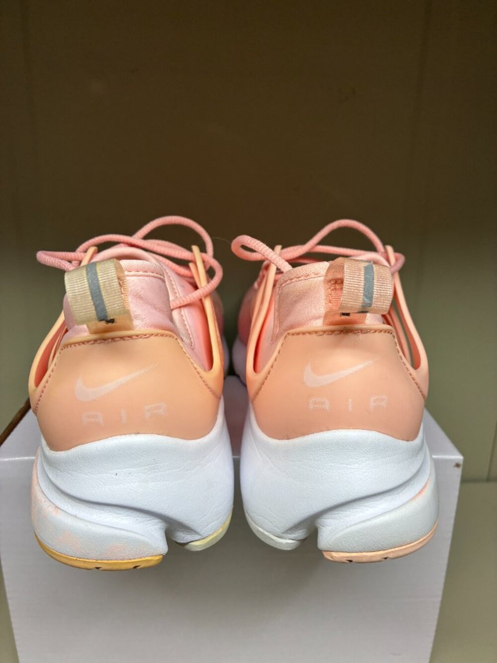Nike Air Presto Guava Ice Running Shoe Women Size 10 Peach White 878068-803 - Picture 3 of 6